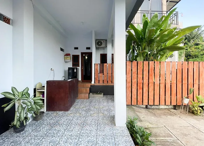 ホテル Tiny House Gianyar Redpartner パヤンガン